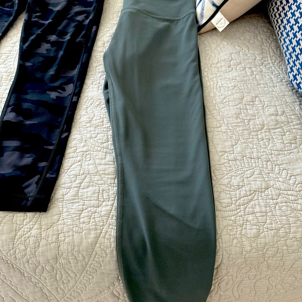 Athleta ultra rise elation tight medium petite